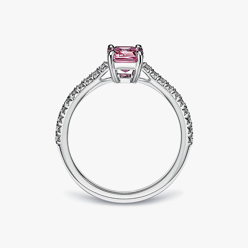 Diamond_Ring_with_Gemstone_1b